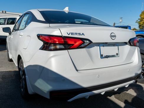 New 2025 Nissan Versa SV image 7