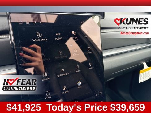 New 2026 GMC Terrain Elevation w/ Elevation Premium Package image 32