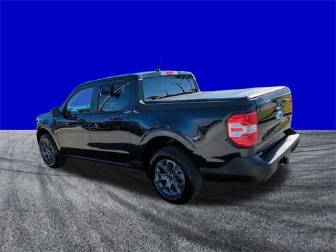 Certified 2022 Ford Maverick XLT image 6