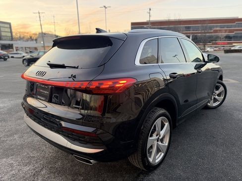 Certified 2025 Audi Q5 Premium Plus w/ Premium Plus image 6