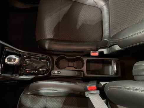 Used 2021 Buick Encore Preferred w/ Safety Package II image 21