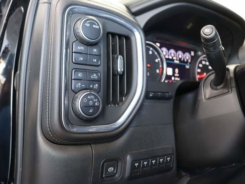 Used 2020 Chevrolet Silverado 2500 High Country w/ Z71 Off-Road Package AWD/4WD image 15