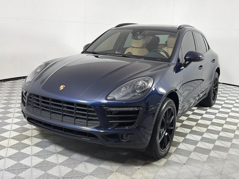 Used 2018 Porsche Macan S w/ Premium Package Plus AWD/4WD image 10
