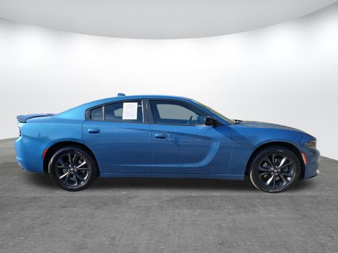 Used 2023 Dodge Charger SXT w/ Blacktop Package image 19
