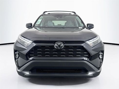 Certified 2025 Toyota RAV4 XLE Premium image 9