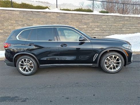 Used 2023 BMW X5 xDrive40i w/ Premium Package image 7