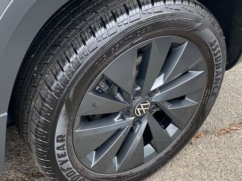 Certified 2024 Volkswagen Taos S image 19