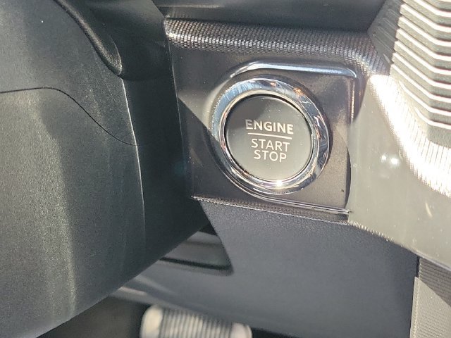 Certified 2025 Ford F150 Raptor w/ Equipment Group 803A Raptor R AWD/4WD image 20