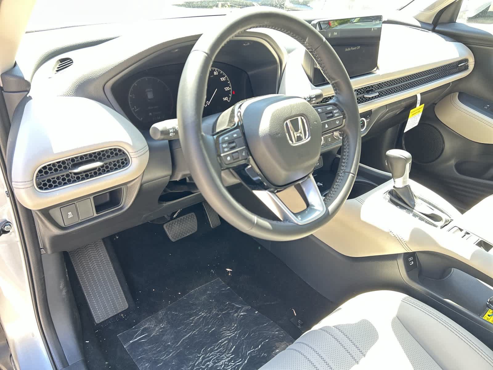 New 2027 Honda HR-V EX-L image 13