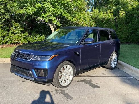 Used 2018 Land Rover Range Rover Sport HSE AWD/4WD image 3