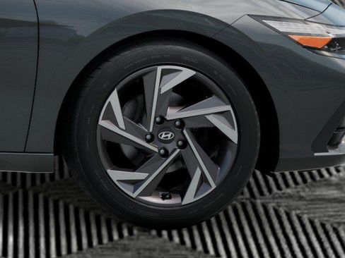 New 2026 Hyundai Elantra SEL Sport Premium FWD image 8
