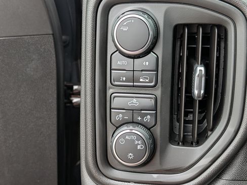 Used 2021 Chevrolet Silverado 1500 Custom AWD/4WD image 26