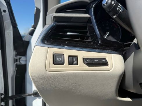 Certified 2023 Cadillac XT6 Premium Luxury w/ Technology Package image 22