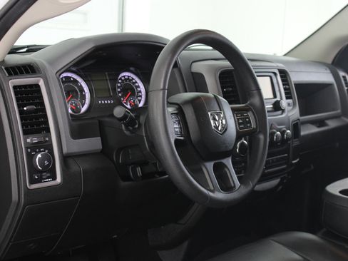 Used 2019 RAM 1500 Tradesman w/ Tradesman SXT Package image 29