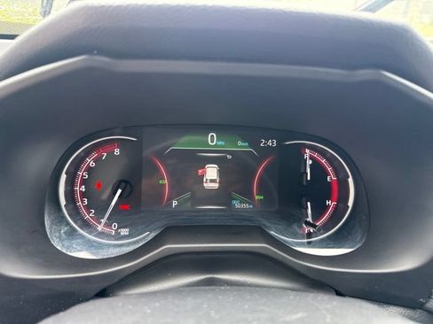 Used 2024 Toyota RAV4 XLE FWD image 14
