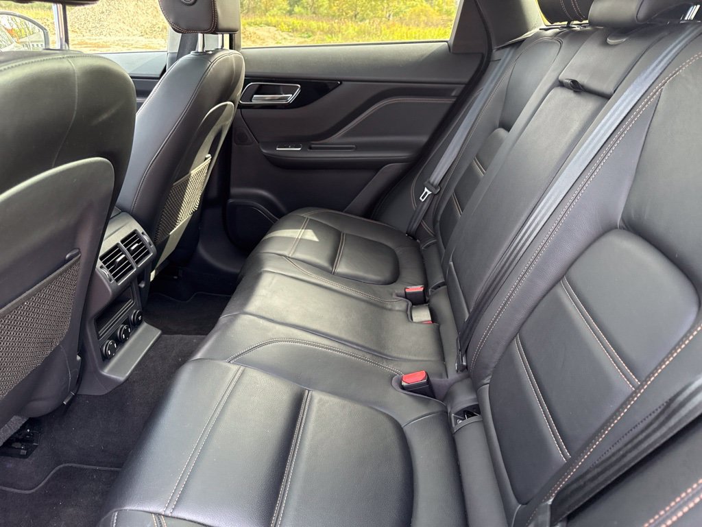 Used 2020 Jaguar F-PACE Prestige AWD/4WD image 26