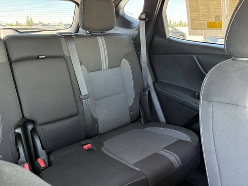 Used 2026 Chevrolet Blazer LT FWD image 38