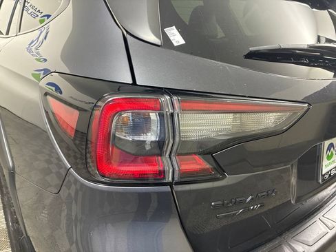 Used 2024 Subaru Outback Onyx Edition AWD/4WD image 33