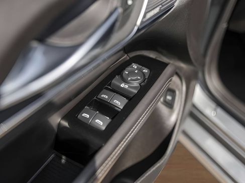 Certified 2023 Cadillac CT4 Premium Luxury RWD image 20