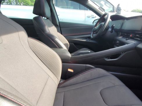 Used 2023 Hyundai Elantra N Line w/ Preferred Accessory Package FWD image 4