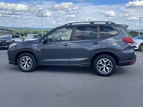 Certified 2023 Subaru Forester Premium AWD/4WD image 7
