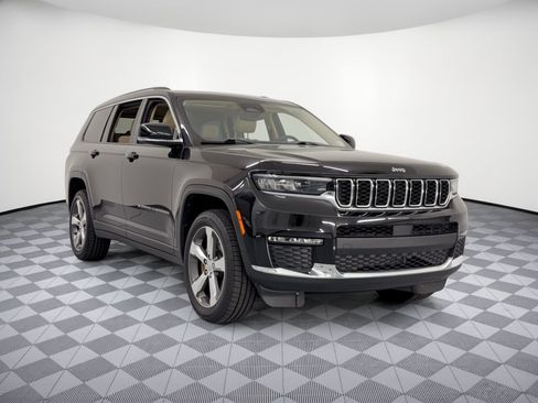 Used 2021 Jeep Grand Cherokee L Limited RWD image 7