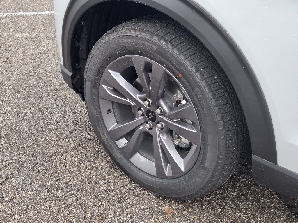 New 2027 Ford Explorer Active AWD/4WD image 11
