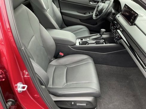 Used 2025 Honda Accord Sport image 22