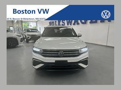 Certified 2023 Volkswagen Tiguan SE