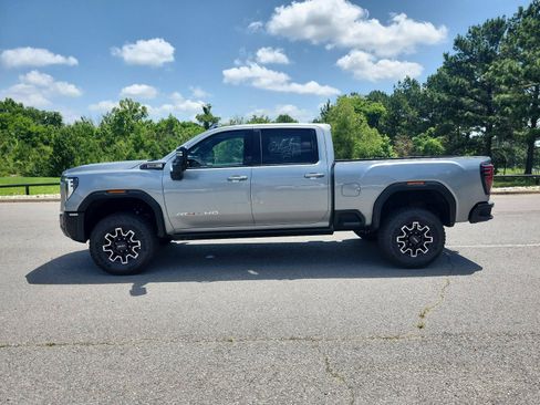 New 2026 GMC Sierra 2500 AT4X AWD/4WD image 2