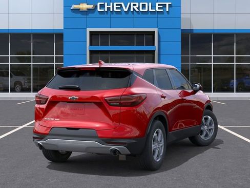 New 2025 Chevrolet Blazer LT w/ LPO, Floor Liner Package AWD/4WD image 4