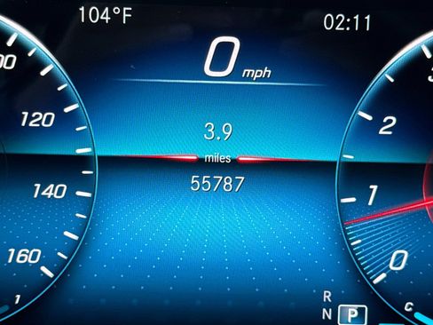 Used 2021 Mercedes-Benz GLE 350 4MATIC image 27