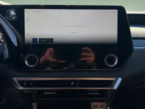 Used 2024 Lexus RX 350 F Sport w/ Convenience Package image 26