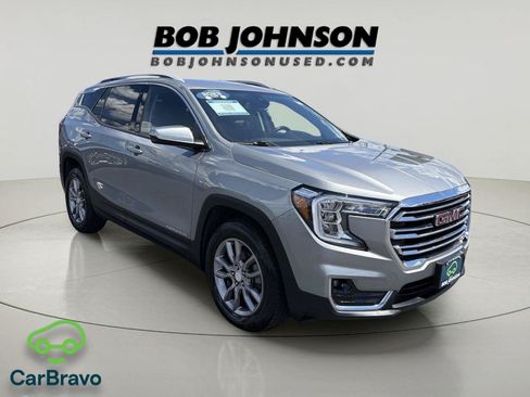 Certified 2023 GMC Terrain SLT AWD/4WD image 1