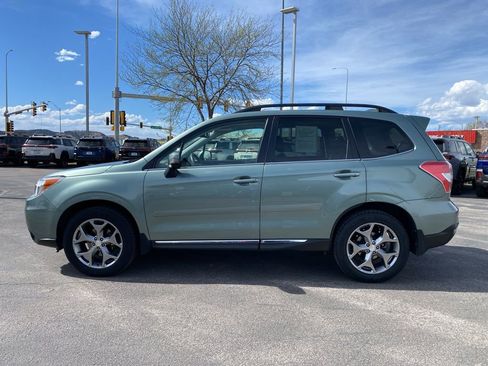 Used 2016 Subaru Forester 2.5i Touring w/ Eyesight & Navigation System AWD/4WD image 4