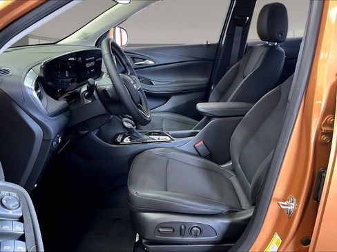 Used 2026 Buick Encore GX Preferred w/ Advanced Technology Package image 18