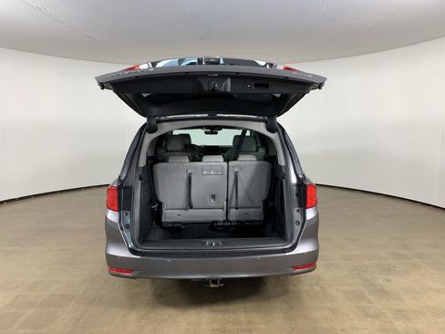 Used 2019 Honda Odyssey Elite image 12
