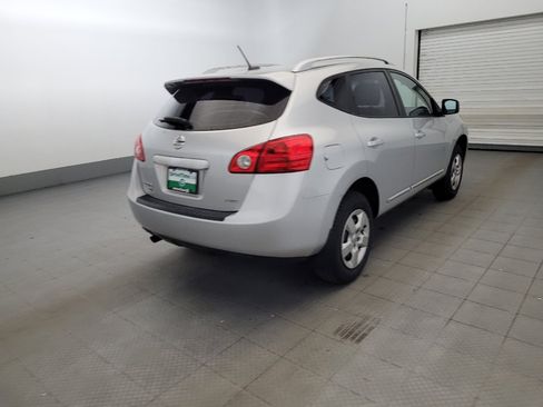 Used 2014 Nissan Rogue S w/ Convenience Package AWD/4WD image 9