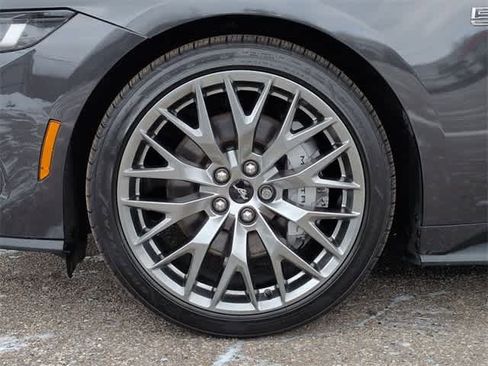 Used 2024 Ford Mustang GT Premium image 14