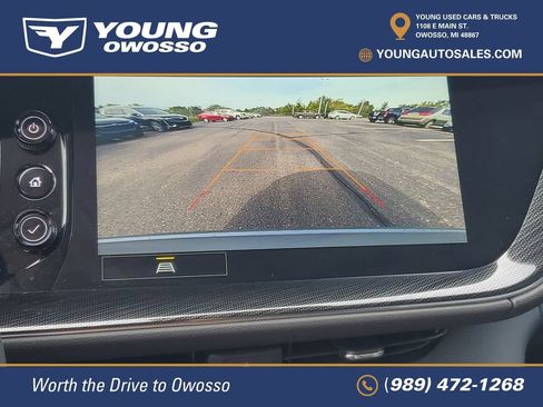 Used 2023 Buick Envision Essence AWD/4WD image 17