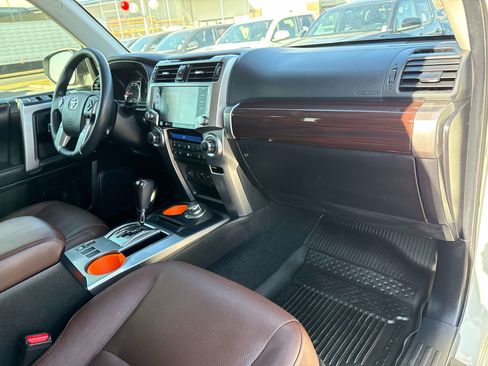 Used 2022 Toyota 4Runner Limited image 25