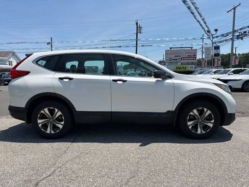 Used 2017 Honda CR-V LX image 3
