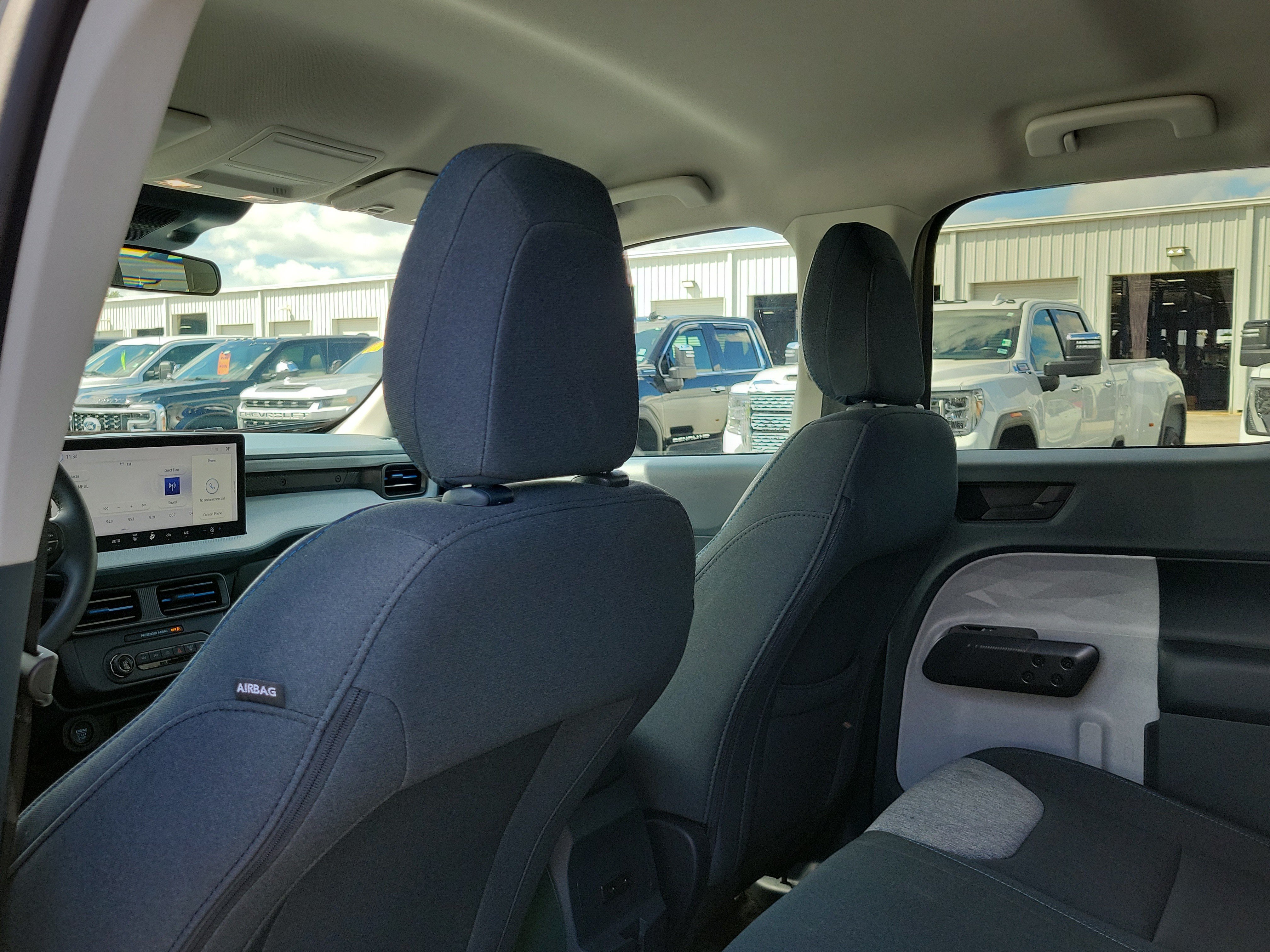 Certified 2025 Ford Maverick XLT FWD image 12