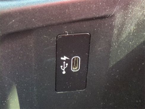 Used 2018 BMW X2 sDrive28i w/ M SportX Package image 27