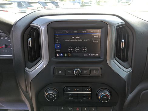 Used 2022 Chevrolet Silverado 1500 Custom w/ Safety Confidence Package image 24