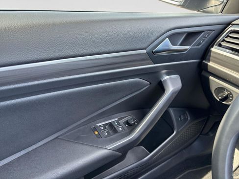 Used 2020 Volkswagen Jetta SEL FWD image 18