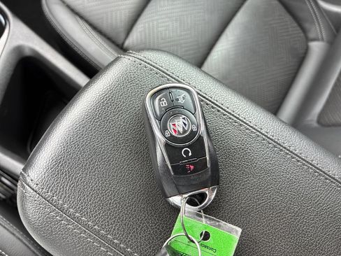 Used 2020 Buick Encore GX Essence w/ Advanced Technology Package FWD image 35