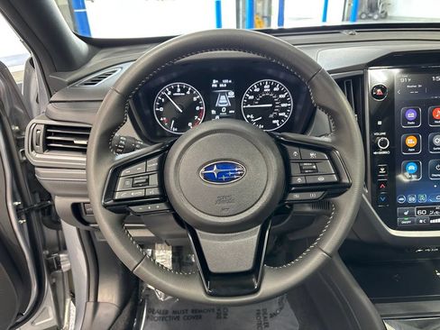 Used 2025 Subaru Forester Premium AWD/4WD image 14