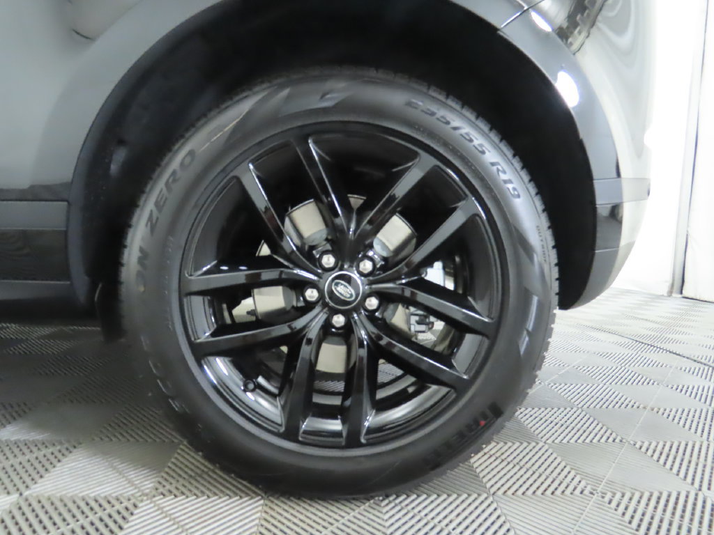 Used 2026 Land Rover Range Rover Evoque S AWD/4WD image 32