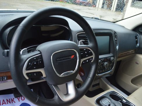 Used 2017 Dodge Durango Citadel w/ Premium Entertainment Group RWD image 16